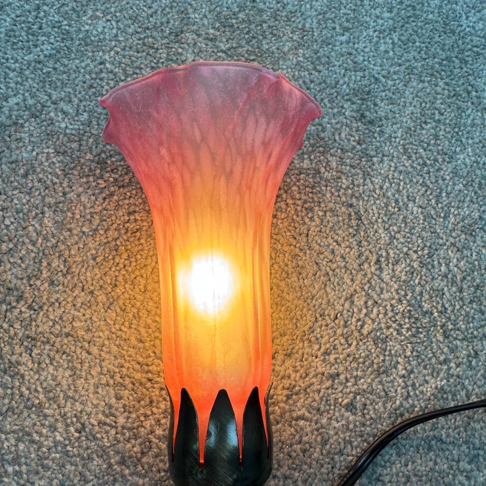 Meyda Tiffany Pink/Lavender Pond Lily Accent Table Lamp 8" Tall - Image 4 of 4