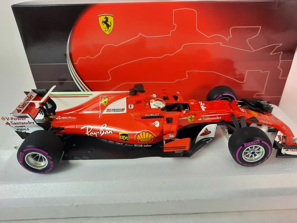 BBR Ferrari SF70-H #5 Sebastian Vettel winner Australia GP 2017 1/18 BBR 181705 - Immagine 2 di 4