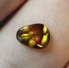 Vintage Mexican Fire Agate .7ct Great Color. Yellow, Green, Blue, Red