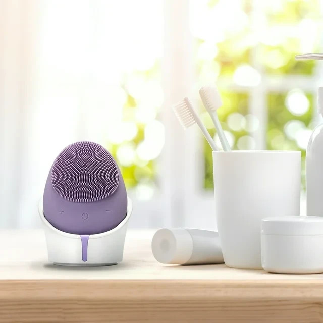FANCII ISLA Sonic Facial Cleansing Brush (Lavish Lavender)