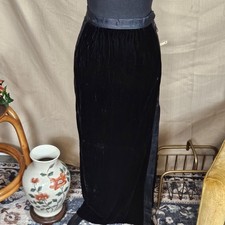 Vtg 1960's Black Velvet Tuxedo Style Maxi Skirt XS/SM Whimsigoth Goth Evening