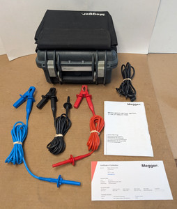 Megger MIT515 5kV Calibrated Insulation Tester W/ Clamps