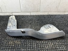 GMC Acadia I 2008 headlight headlamp mounting bracket 10365372 SOM11284