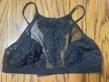 Victorias Secret Bralette Women  s Size Medium Black Lace Wireless High Neck