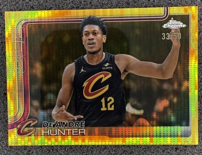 2025-26 Topps Chrome De'Andre Hunter #73 Gold Pulsar Refractor /50