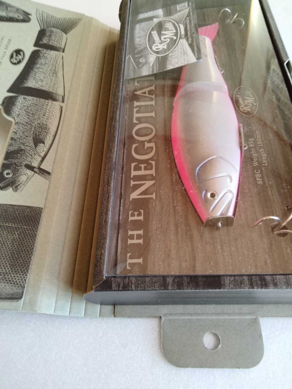 2 Lot LIMITED Roman Made Negotiator JDM Japan Glide wood swimbait rare lure NIP - Image 9