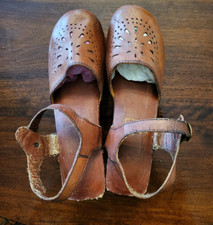 Authentic vintage 70s leather wood clogs sandals estimated size 10