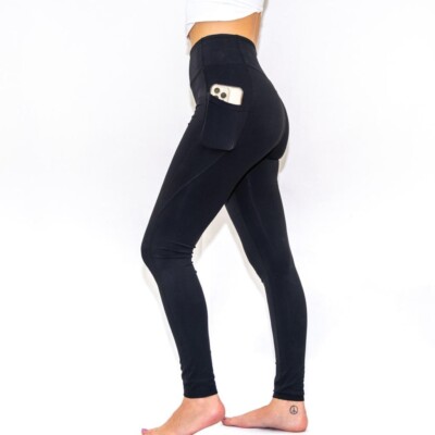 yoga pants