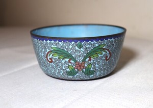 antique ornate 1800's Chinese handmade cloisonné blue enameled bronze rice bowl