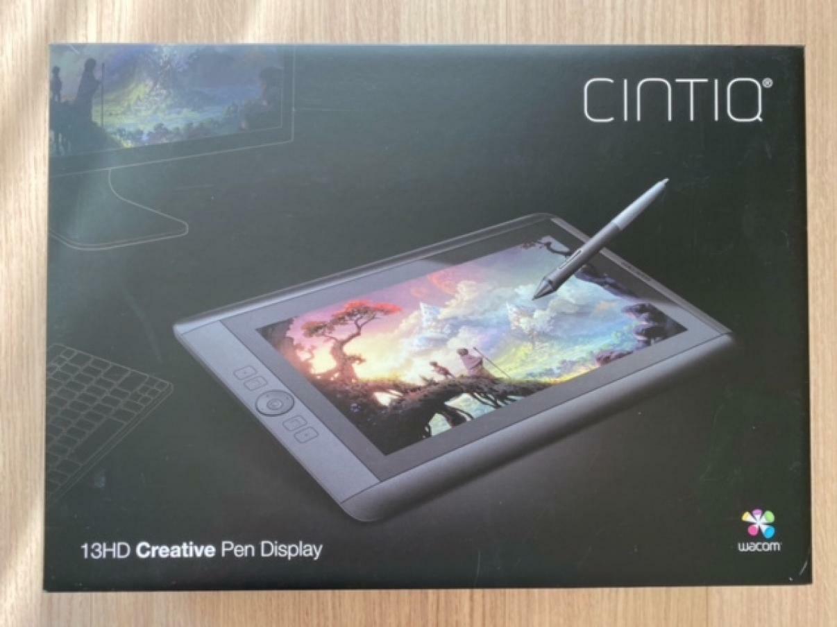 Wacom cintiq 13HD DTK-1301/K0(おまけ付)