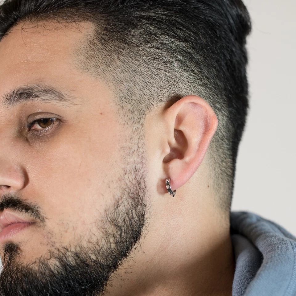 Solid 925 Sterling Silver Mens Small Punk Style Spike Thorn Huggie Hoop Earrings - Image 4 of 4