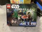 Lego Star Wars 40658 Milennium Falcon Holiday Diorama - Box Damaged