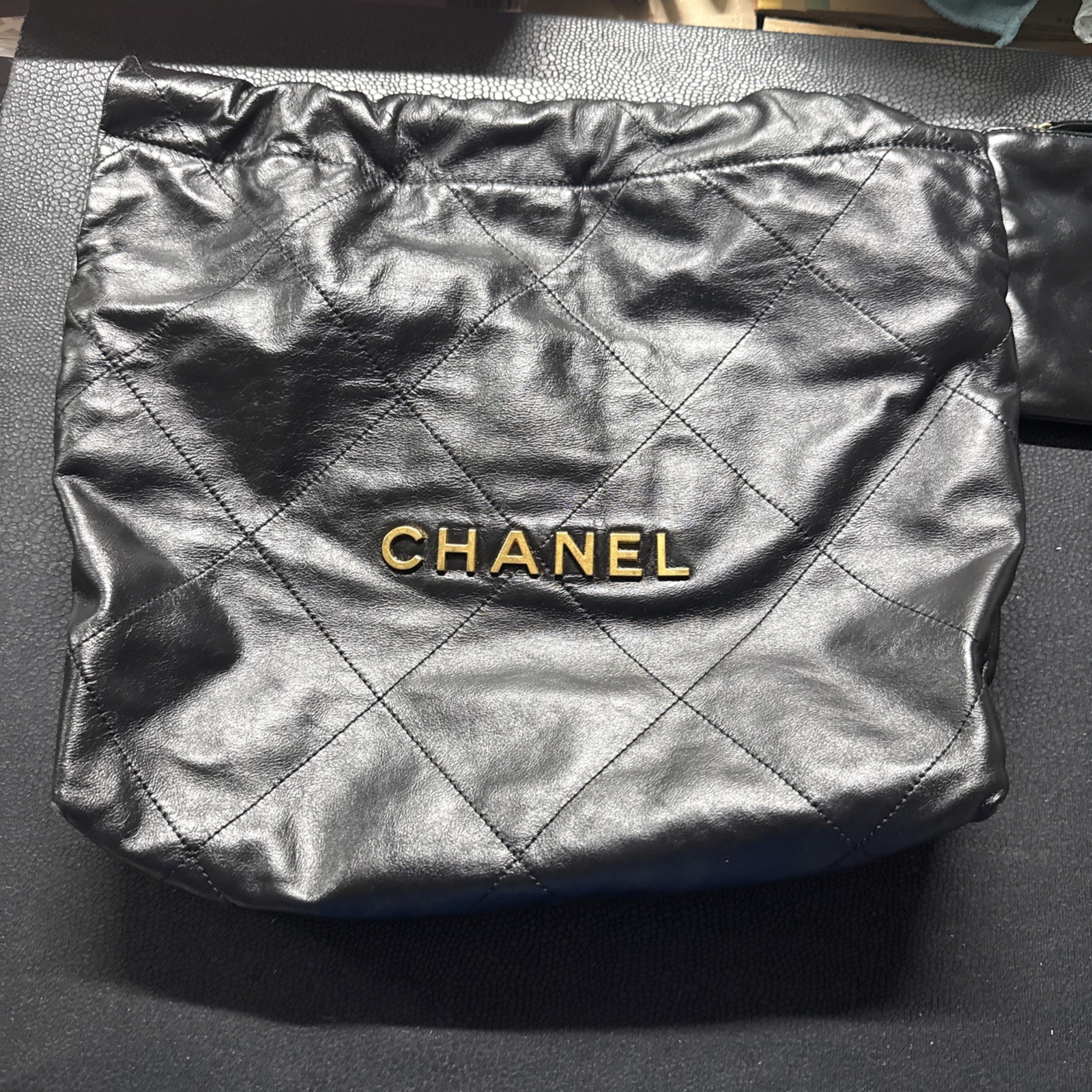 Chanel 22 Quilted Calfskin tote With Detachable Pouch 30cm