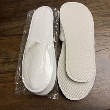 Disposable White Guest Slippers Non Slip Indoor Hotel Spa Travel Home 2 Pair NEW