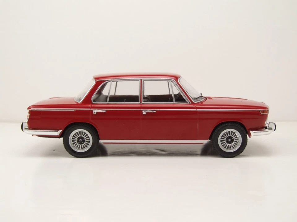 BMW 2000 Tipo 121 1966 Rosso Scuro Modellino Auto 1:18 MCG - Immagine 4 di 4