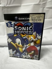 2003 SEGA Sonic Heroes Nintendo GameCube Manual Case Disc CIB Tested and Working