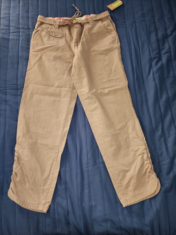Selena Gomez Dream Out Loud Crop Capri Pants Gray Size 11 Junior/Women NEW