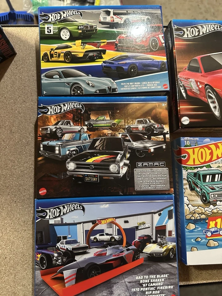 Lote Hot Wheels, Fast & Furious, Legends, Zamac, HW Hot Trucks Foto 3 de 4