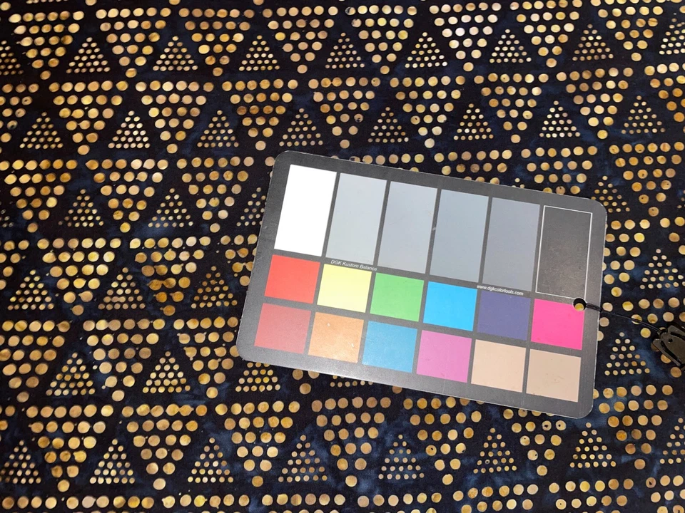 By 1/2 Yd Artisan Batiks Cotton Quilt Store Fabric Concerto Triangles Black Tan - Image 4 of 4