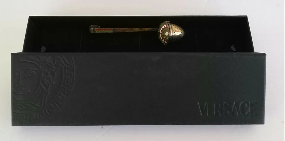 Tetera vintage de plato de plata Foto 3 de 3