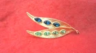 VINTAGE 1960's Leaves Oval Blue Green Rhinestones Metal Gold Tone Pin Brooch 3"