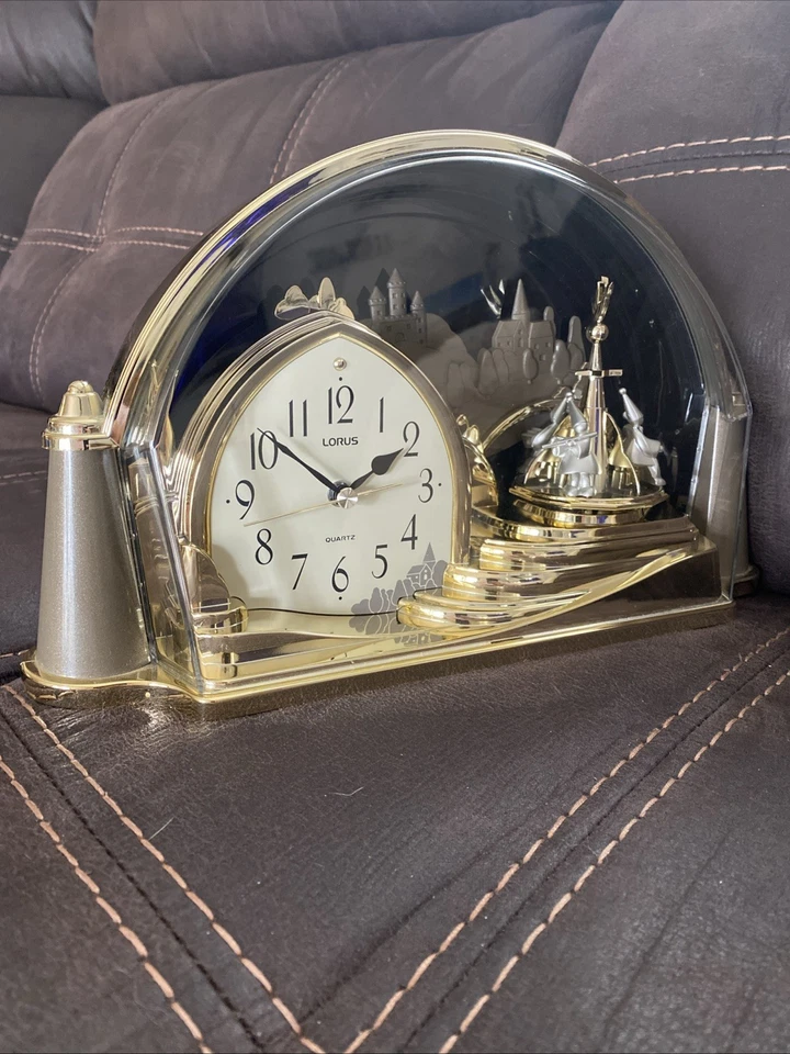 Vintage Lorus (SEIKO) Pendulum Clock Table Mantel Gold 1990’s Seiko Movement - Image 2 of 4