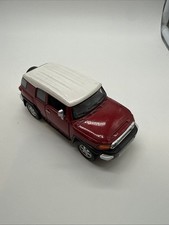 1 Piece KiNSMART Toyota FJ Cruiser SUV off road 1:36 scale 5 inch diecast model