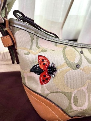 COACH Ladybug Signature One Shoulder Bag Purse Green Crystal Hobo 