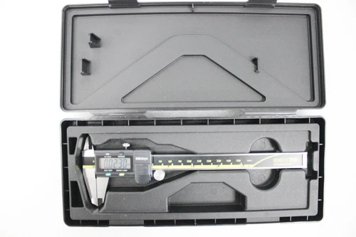Mitutoyo ABSOLUTE Digital Caliper 6"CD 500-171-30 (3371289)