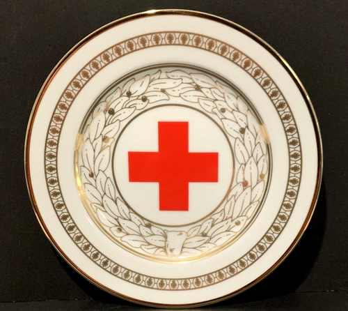 TIFFANY & CO AMERICAN RED CROSS PORCELAIN PLATE Award Ball Barbra Resse RARE
