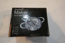 Stainless Steel Dumpling Mould Cutter Ravioli Pie Mold Pastry Tool Dough Maker