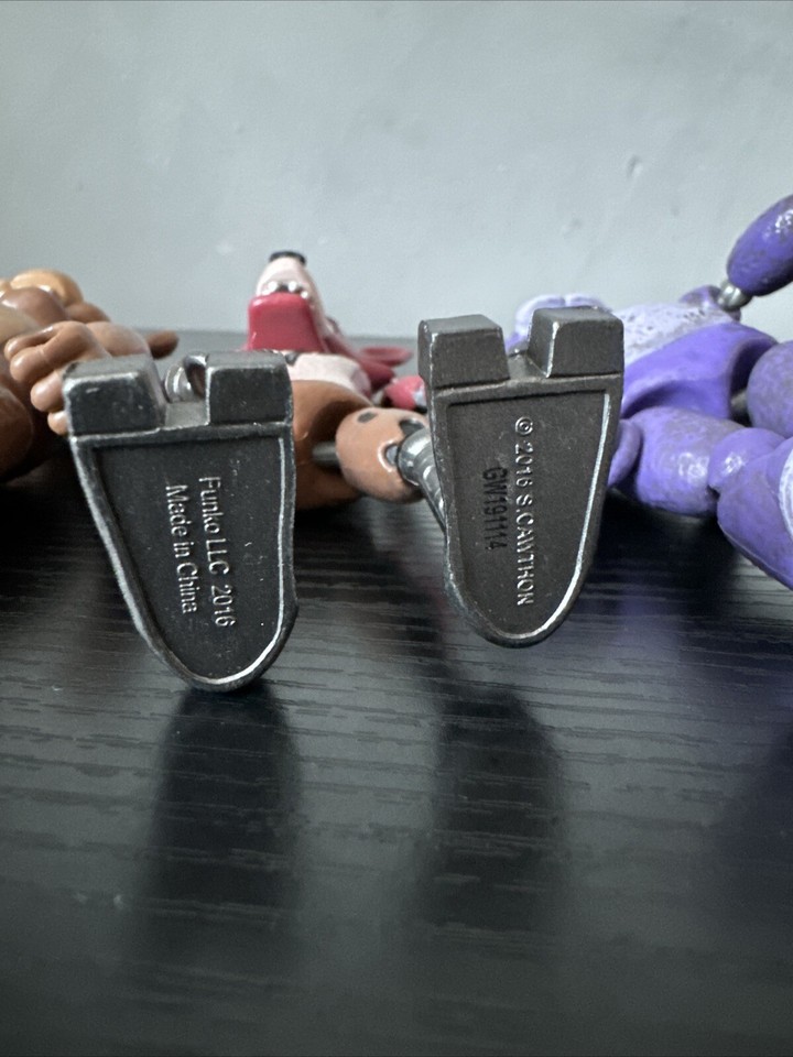 Funko Five Nights at Freddy's Figure Bundle Fnaf Bundle Foxy, Freddy