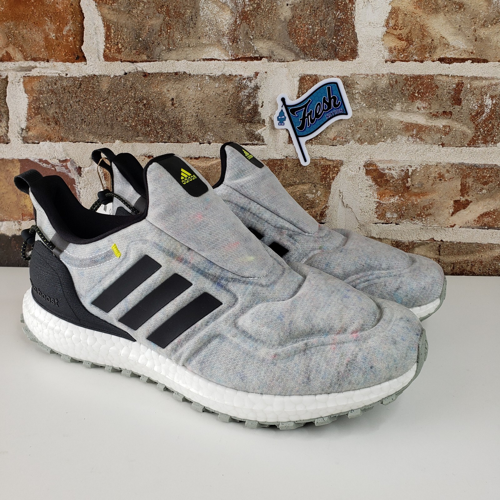 adidas laceless running shoes
