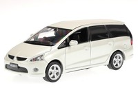 Mitsubishi Grandis 2003 Weiss Modellauto F43-094 First43 1:43