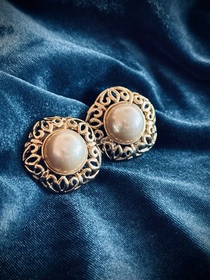 Vintage Trifari Clip-On Earrings Gold Tone Faux Pearl Filigree Signed USA