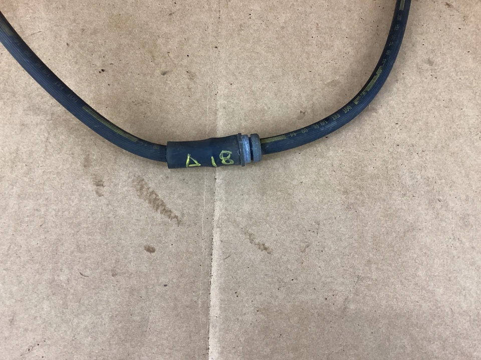 Tubo de manguera de freno Volkswagen Jetta 2014-2018 OEM Foto 4 de 4