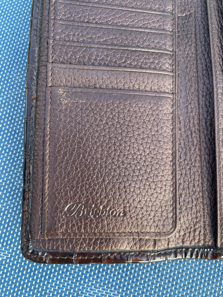 BRIGHTON Brillante Charol Cuero de Cocodrilo Plateado/Marrón Organizador Identificación, Cremallera Monedero Billetera Foto 4 de 4