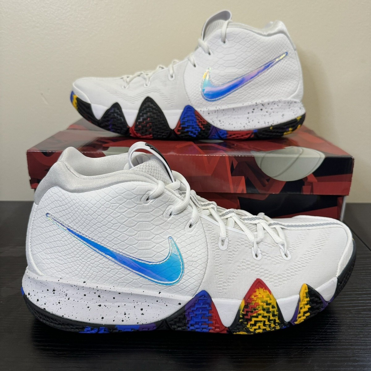 Nike Kyrie 4 NCAA Basketball Shoes White 943806-104 Mens 11 Nike Kyrie 4 NCAA Basketball Shoes White 943806-104 Mens 11