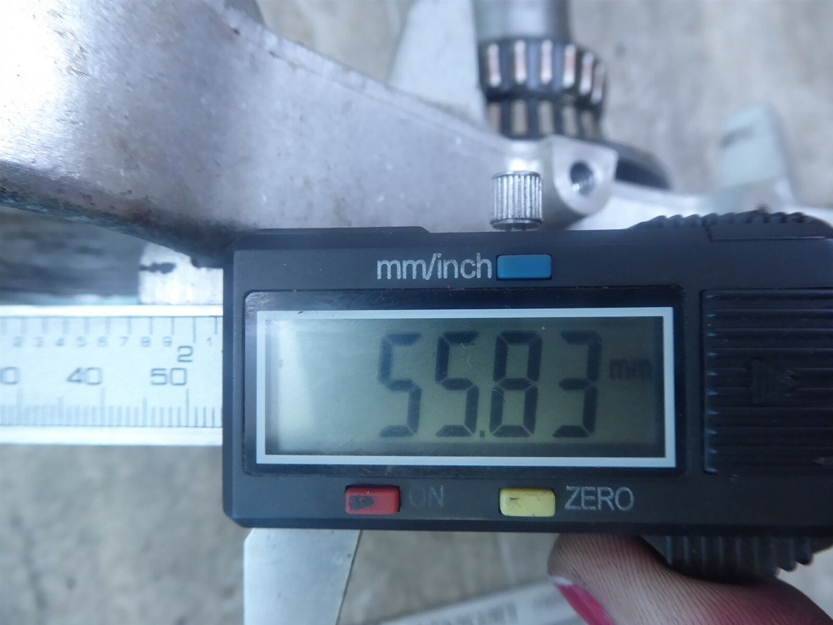 1996 Kawasaki ZX750 P Ninja K774) triple tree steering stem