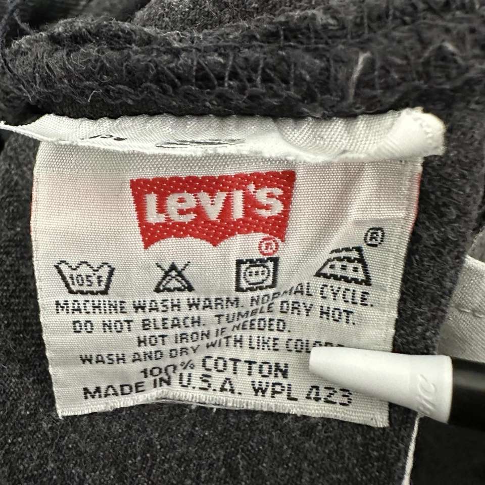 vintage 501 levi's mens jeans black USA made size 42x30 straight fit button fly - Image 3 of 4