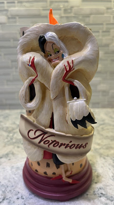 CRUELLA Disney Villains Magic & Mayhem Faux Candle Bradford Exchange- No Box- 