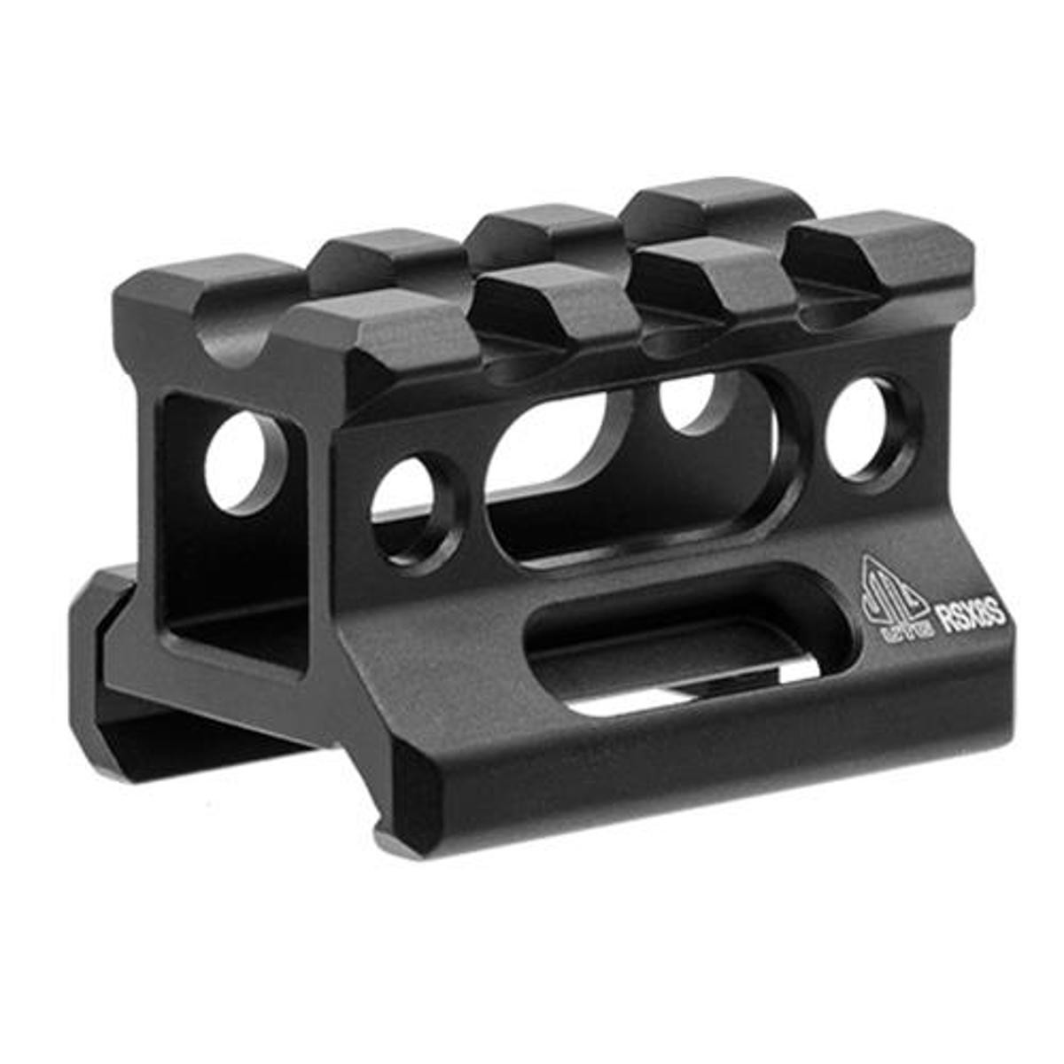 UTG Супертонкое крепление для стояка Picatinny высота 083 мм 3 слота MT-RSX8S 4890₽