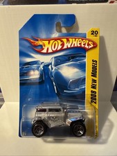 2008 Hot Wheels #20 New Models 20/40 BAD MUDDER 2 Silver Variation w/ORUT5 Spoke