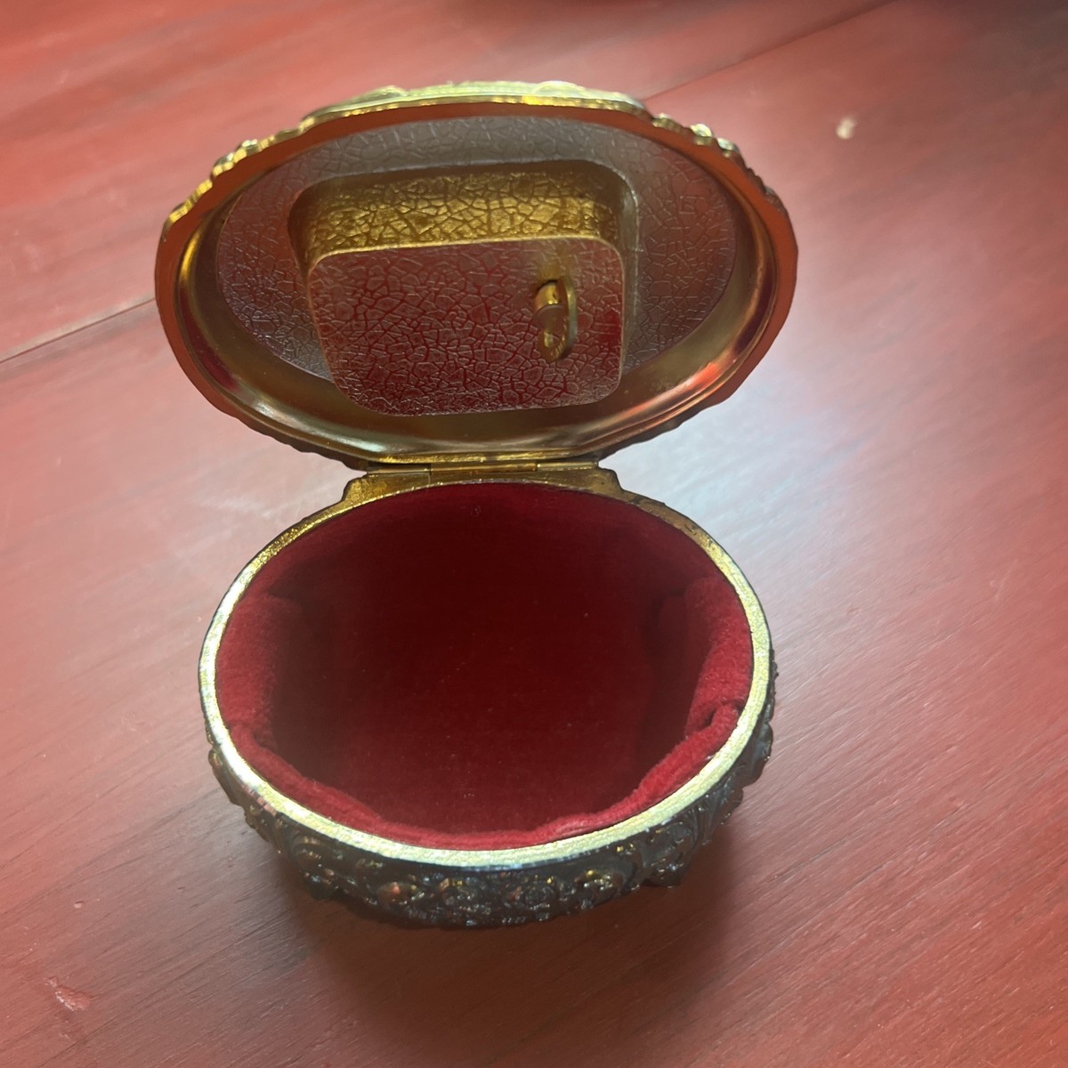 Vintage Sankyo Japan Jewelry Trinket Music Box Floral Cross Stitch