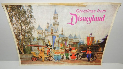 LENTICULAR 3D POSTCARD: GREETINGS FROM DISNEYLAND - MICKEY BY THE CASTLE - Picture 5 of 6