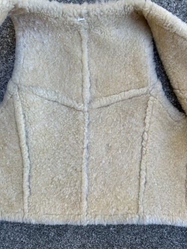 Vintage Shearling Vest / Size 10 Children’s Or Small Women’s - Picture 6 of 7