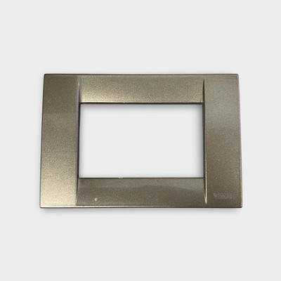 Vimar 16733 Idea 3-Module Metal Cover Plate - Lightly Used - Free Shipping
