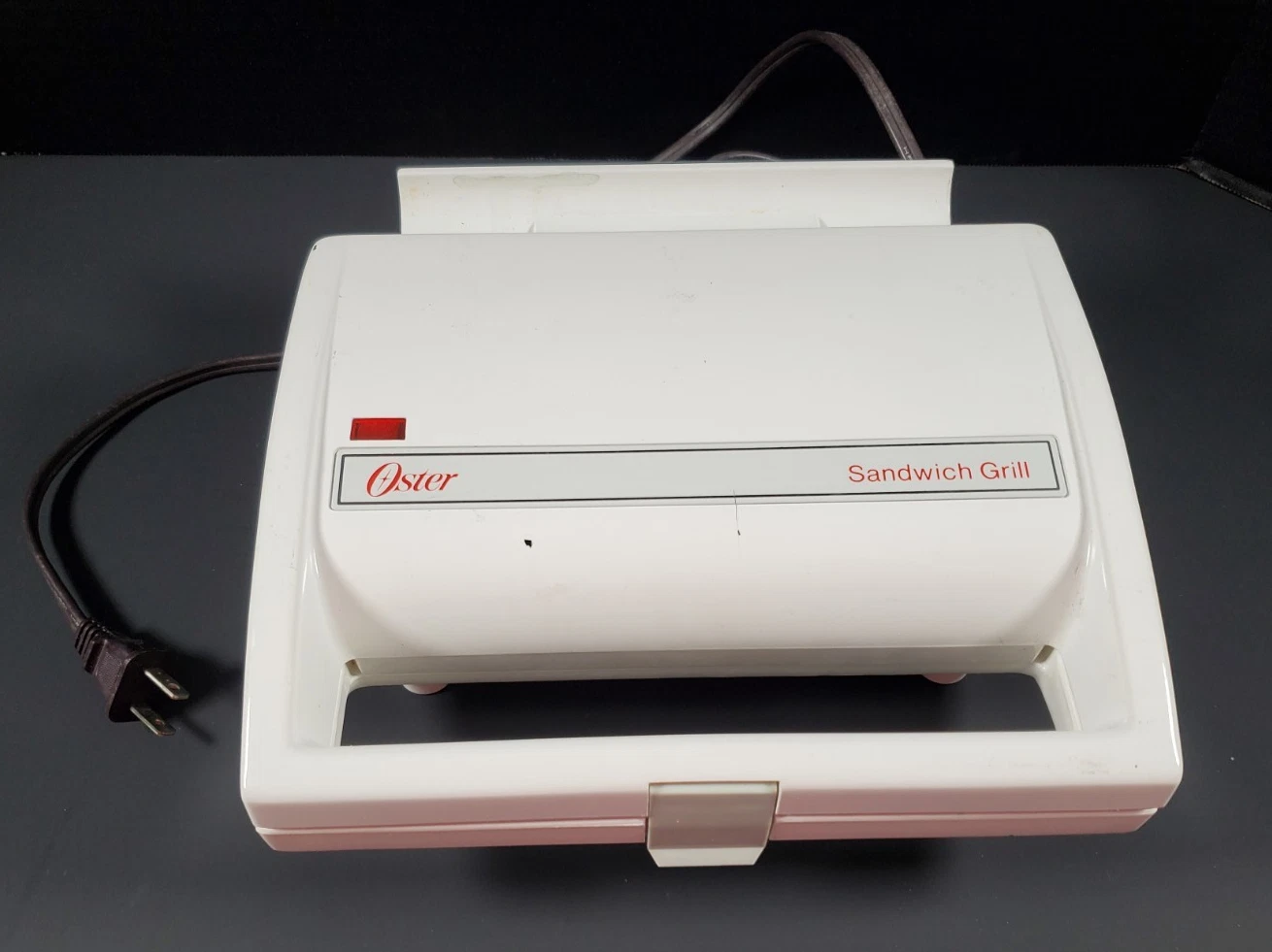 Vintage Oster Designer White Sandwich Maker Grill Model 714-18B