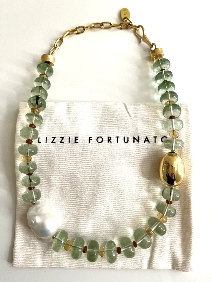 Collar Pradera Lizzie Fortunato en Prado con Perla Barroca Grande de Agua Dulce Foto 2 de 4