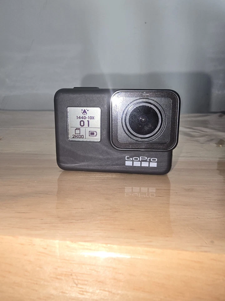 GoPro HERO7 Black Waterproof Action Camera with many extras - Image 2 of 4